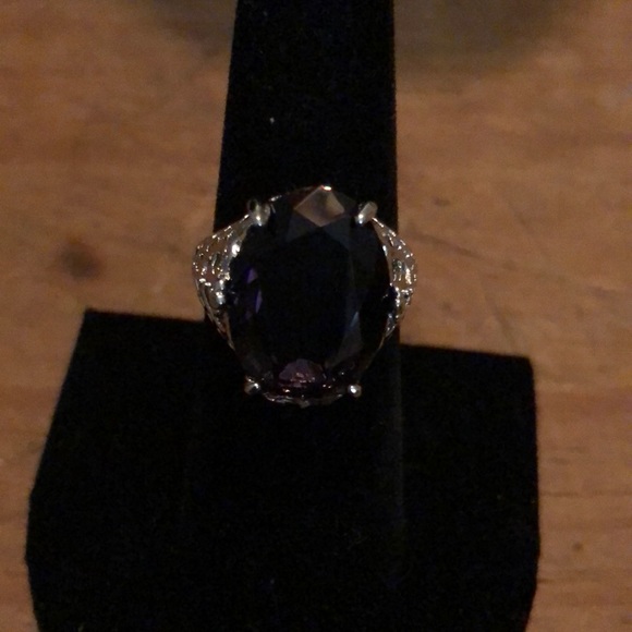 Alexandrite ring set in silver. Size 7 NWOT - Picture 1 of 2